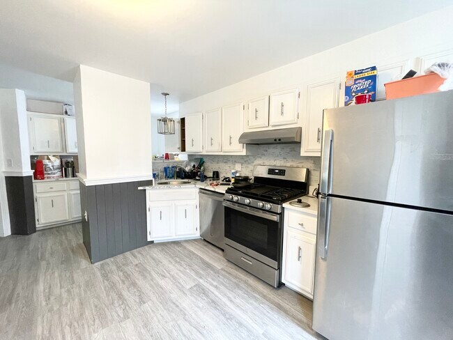 31 Falcon St unit 1, Boston, MA 02128 - photo 2