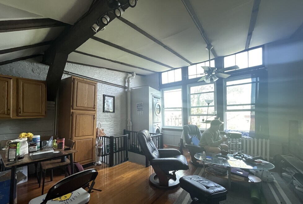 5 Champney Place unit 2, Boston, MA 02114 - photo 1