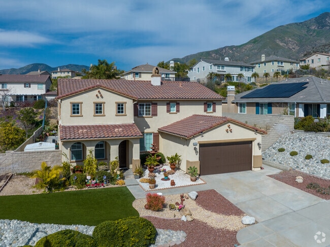 Spanish Revival homes are plentiful in the East Highlands neighborhoods.