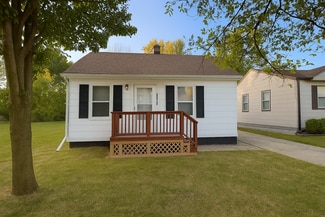 8640 Chalmers Ave, Warren, MI 48089