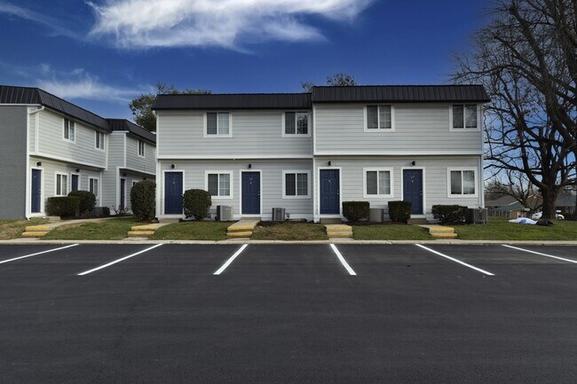 Ashton on Main, Nicholasville, KY 40356 - photo 5