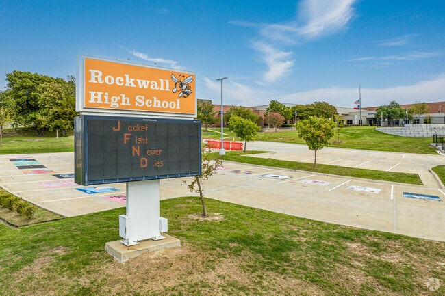 Rockwall High School scores an A- on Niche.