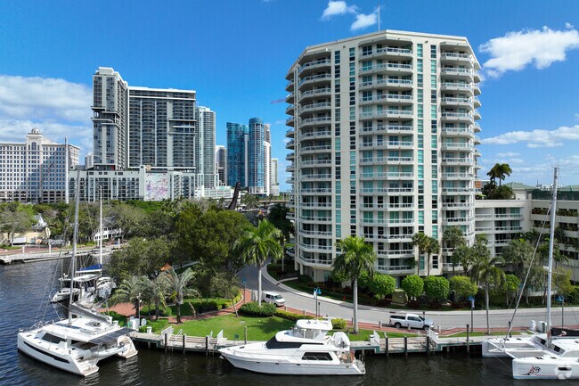 High-rise condominium complex with access to the marina in Sailboat Bend.