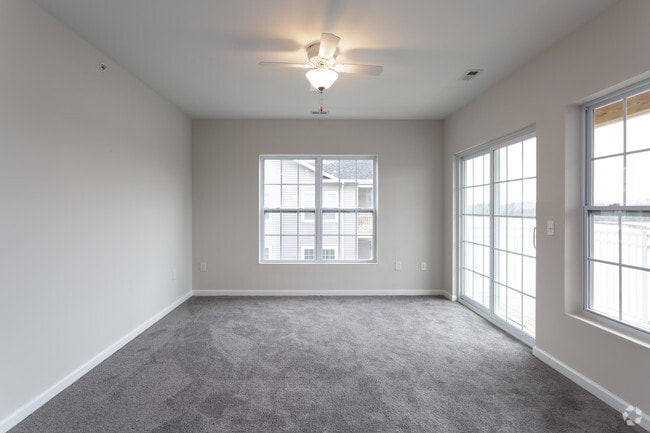 The Residences at River Place, Seaford, DE 19973 - photo 2