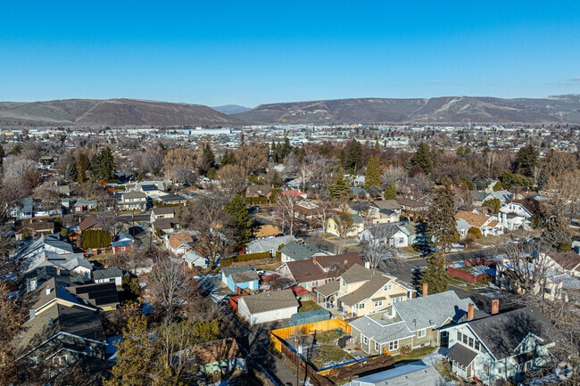 The rural city of Yakima is surrounded by fertile farmlands in the heart of the Yakima Valley.