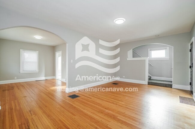 737 Hampton Ave, Toledo, OH 43609 - photo 4