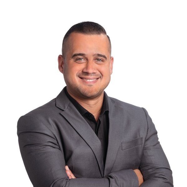 Agent Photo