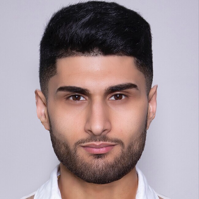 Agent Photo