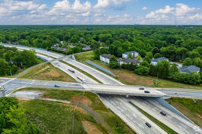 Battlefield is nestled around the convenient highways and freeways allowing for easy travel.