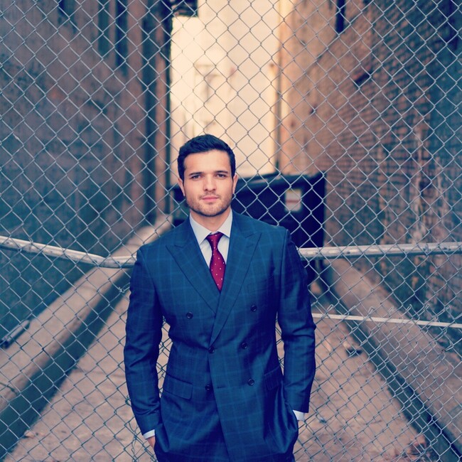 Agent Photo
