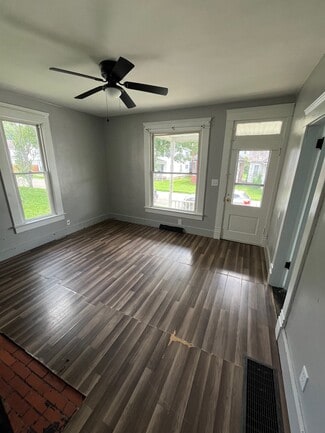 17 Republic Ave, Glouster, OH 45732