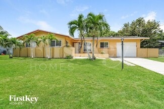 4108 SE 10th Ct, Cape Coral, FL 33904