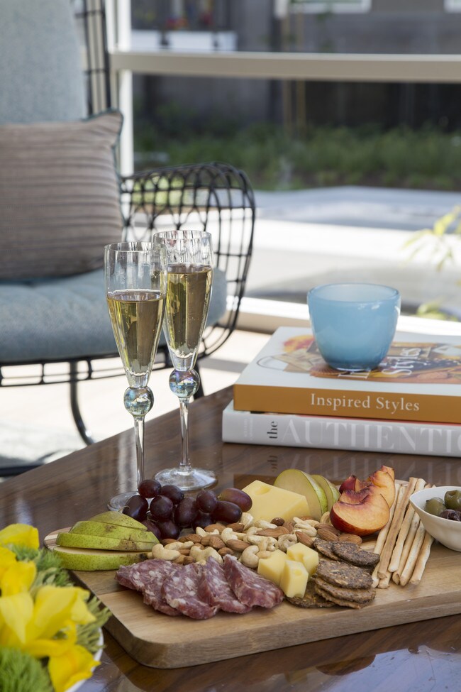 The Paramount Platinum Triangle, Anaheim, CA 92805 - photo 5