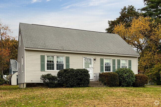 Smaller homes are common in the Northwest Nashua Neighborhood.