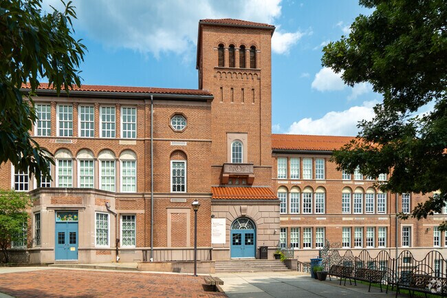 Roland Park Elementary Middle School in Wyndhurst teaches grades pre-k through 8th.