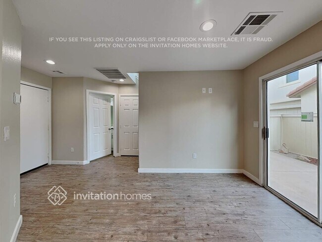 10437 Chandra Ave, Las Vegas, NV 89129 - photo 4