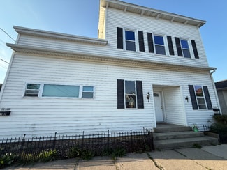 1215 Broadway Ave, Sheboygan, WI 53081
