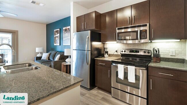 2056 Sundance Pkwy unit 2126, New Braunfels, TX 78130 - photo 5