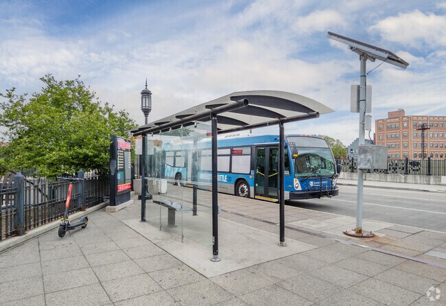 East Baltimore Midway has access to many transportation options easy for commuters.