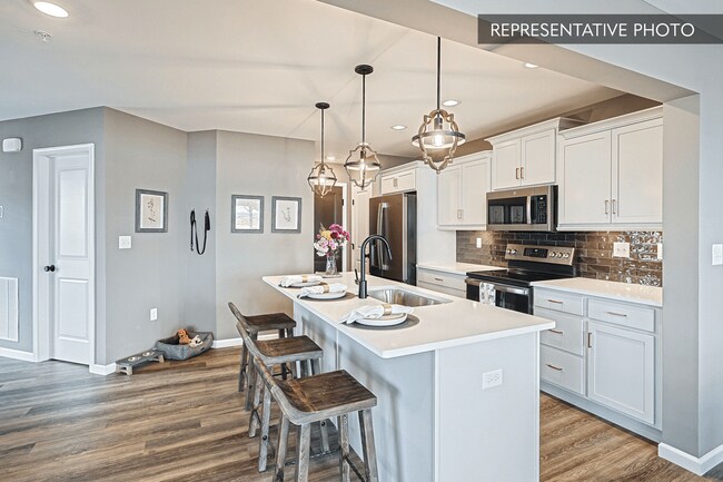 8103 Julian Dr, Bloomsburg, PA 17815 - photo 5