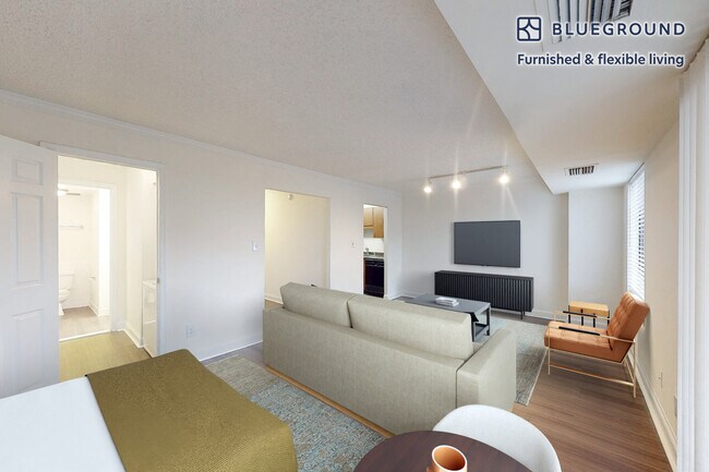 4100 Massachusetts Ave NW unit FL2-ID4936A, Washington, DC 20016 - photo 2