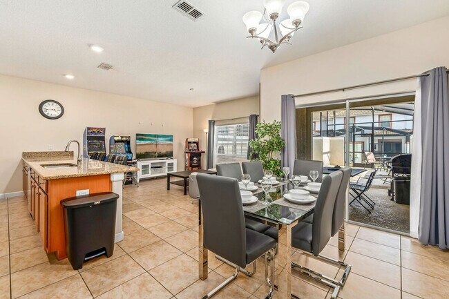 4900 Clock Tower Dr unit ID1018193P, Kissimmee, FL 34746 - photo 2