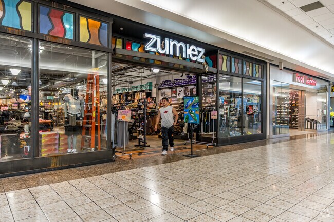 Mt. Shasta Mall is home to popular stores like Zumiez, Hot Topic, and many more.