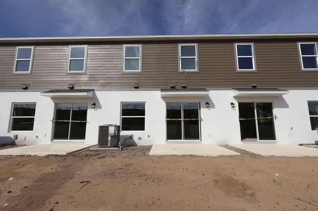 4128 Campsite Loop, Orlando, FL 32824 - photo 4