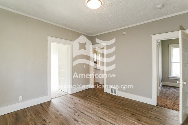 2859 Corby St, Omaha, NE 68111 - photo 6