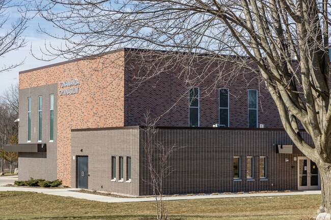 Tonawanda Elementary School is a well-rated school in Elm Grove, WI.