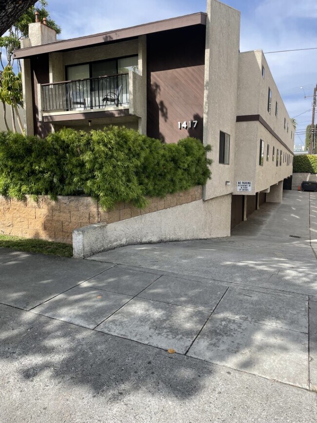 1423 18th St, Santa Monica, CA 90404