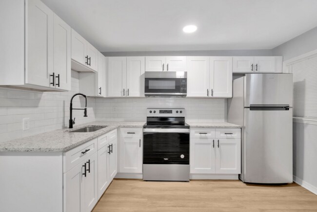 8112 N Mulberry St unit 3, Tampa, FL 33604 - photo 2