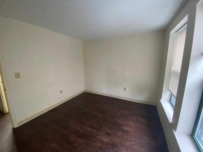 100 Peterborough St, Boston, MA 02215 - photo 6