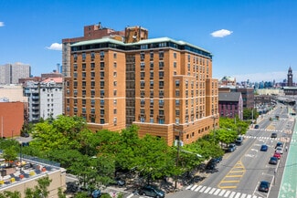 51 Garden St, Hoboken, NJ 07030