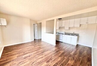 6729 Woodley Ave Unit 6, Van Nuys, CA 91405