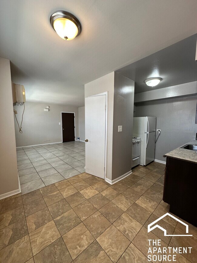 3820 25th Ave unit 14, Schiller Park, IL 60176 - photo 3