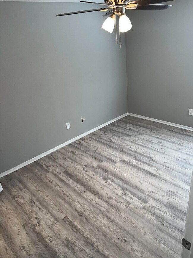 The Frederick, Omaha, NE 68132 - photo 4