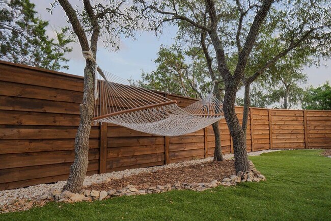 371 Cloud Top unit ID1351233P, Canyon Lake, TX 78133 - photo 6