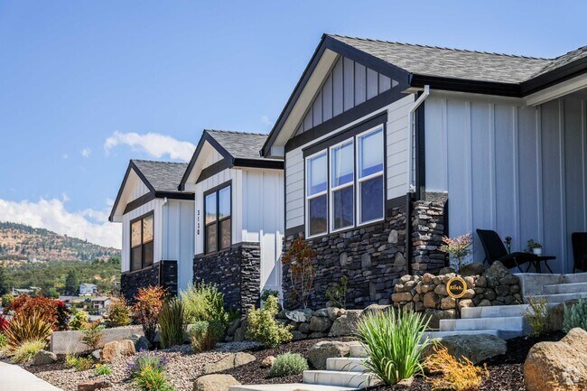 Craftsman style homes decorate the streets in Cedar Hills.