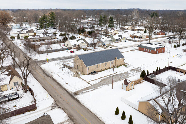 Terre Haute Adventist School serves students in graded K-8.
