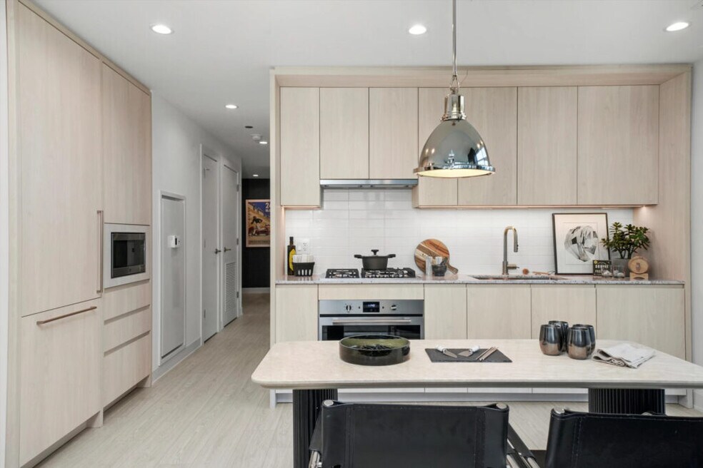 310 N Halsted St unit 2511, Chicago, IL 60661 - photo 1