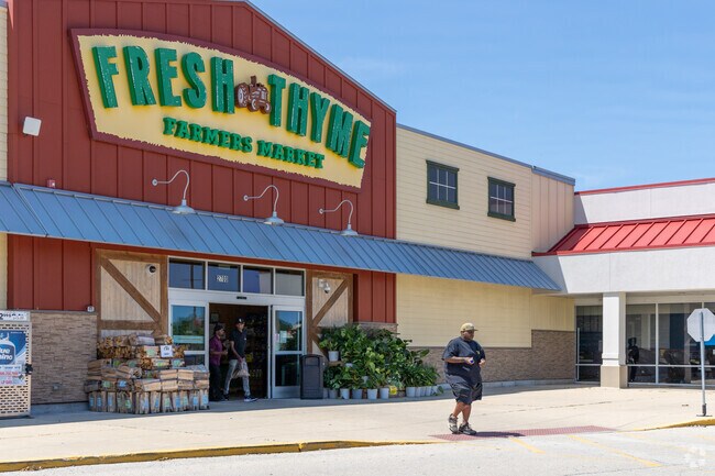 Fresh Thyme is a favorite among Crystal Lawns residents.