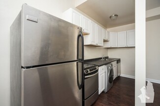 3345 N Marshfield Ave, Chicago, IL 60657