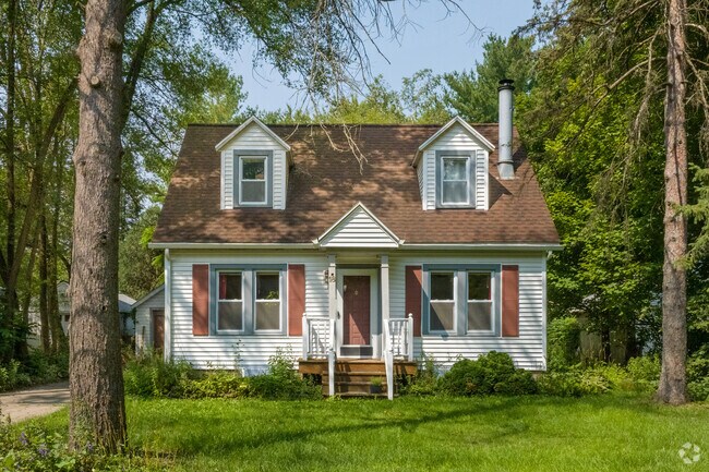 Cape Cod-style houses are some of the most common, distinct styles in Glen Oak Hills.