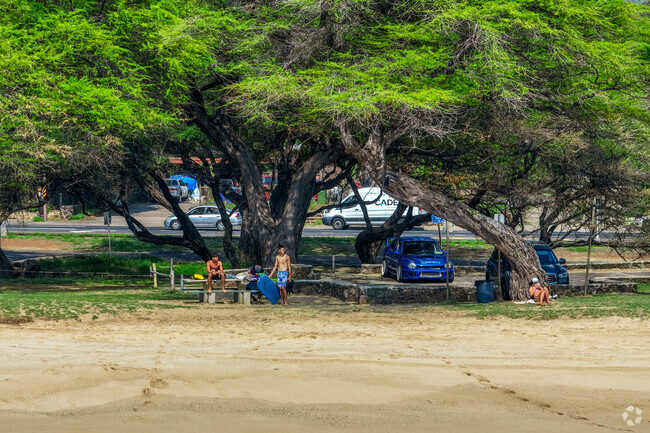 Enjoy a relaxing time under the shade at Nanakuli Beach Park.