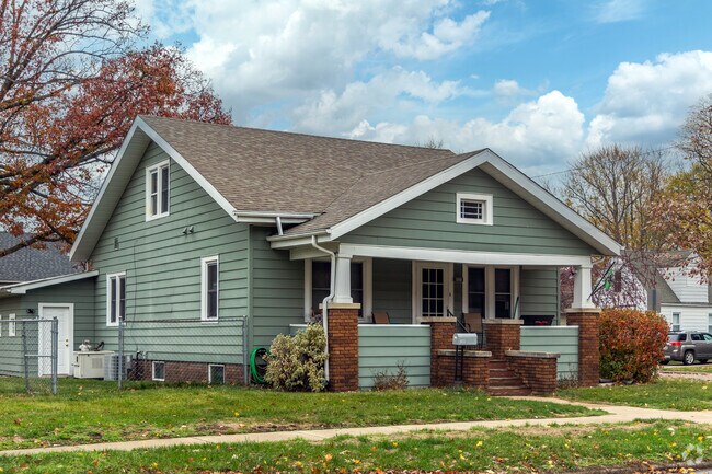 Bower residents can take advantage of the close proximity to downtown Elkhart.