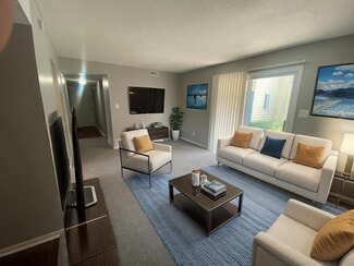 73 Manor Dr, Park View, IA 52748