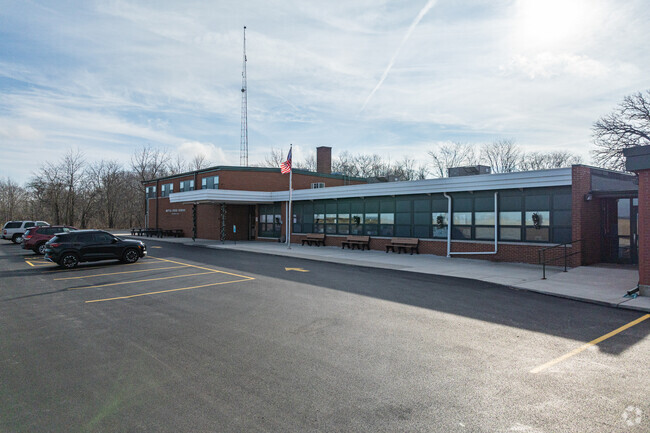 Nettle Creek Elementary School serves about 86 students from Kindergarten to 8th grade.