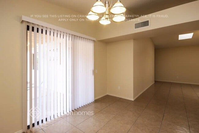11121 N 82nd Ln, Peoria, AZ 85345 - photo 3