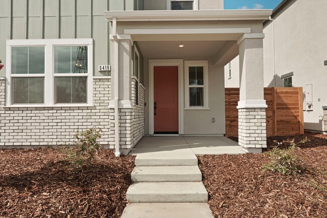 6419 Jacinto Way, Sacramento, CA 95823 - photo 3
